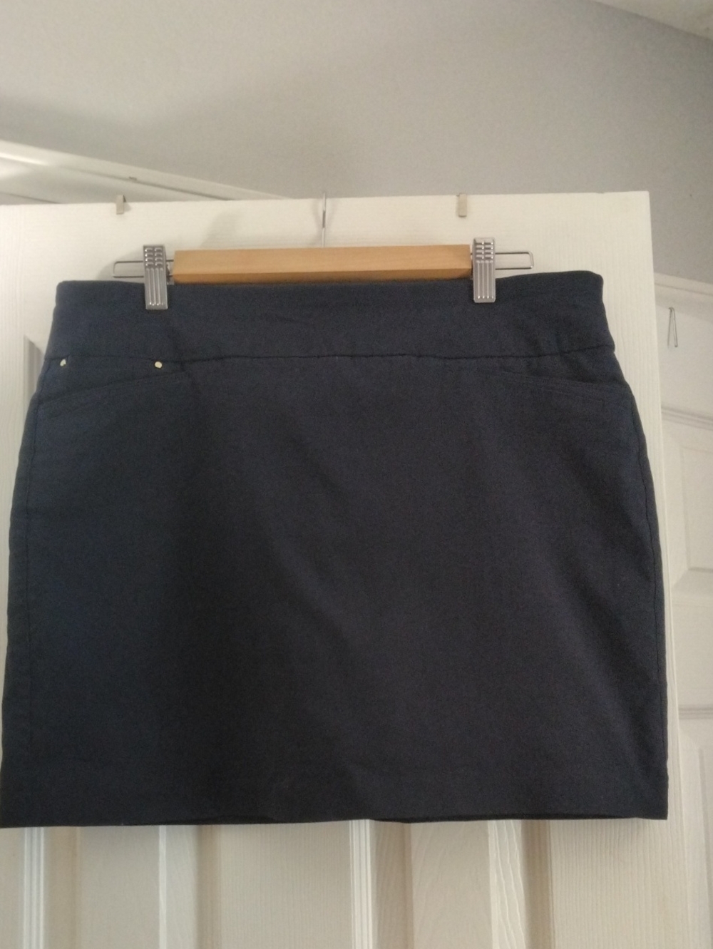 Attyre Navy Mini Skort